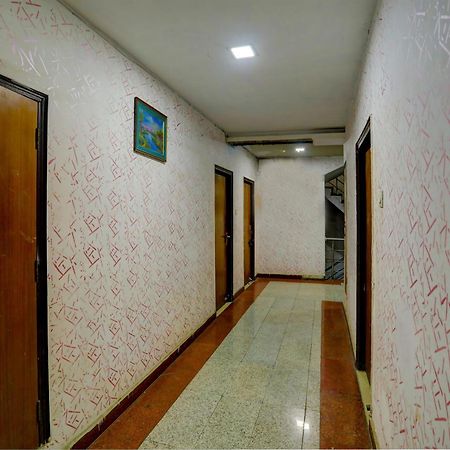 Hotel Monarch Inn Lucknow Bagian luar foto