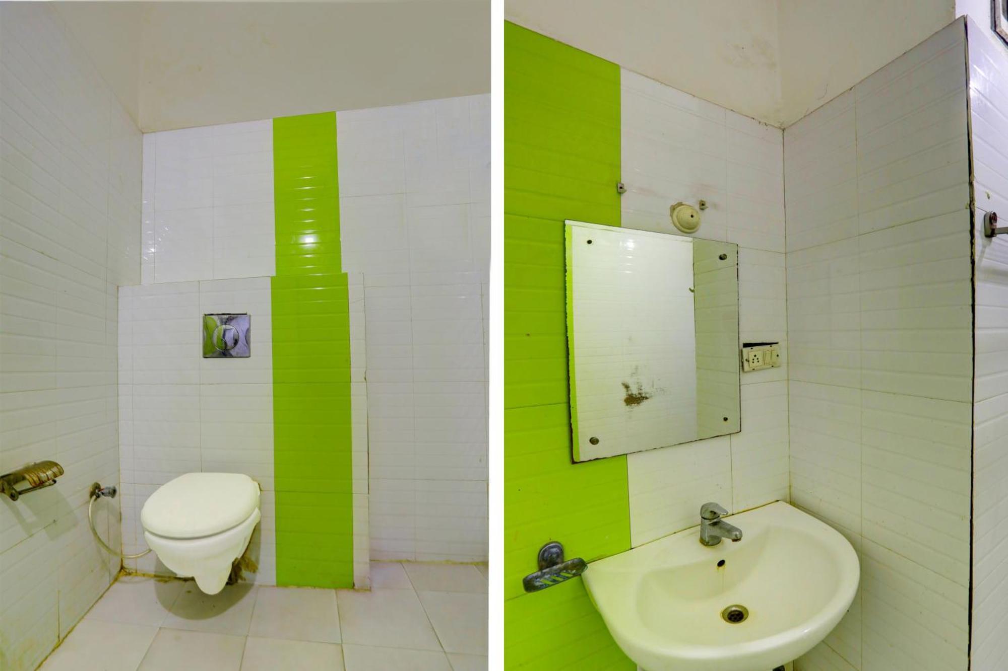 Hotel Monarch Inn Lucknow Bagian luar foto