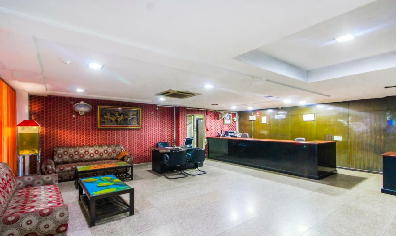 Hotel Monarch Inn Lucknow Bagian luar foto