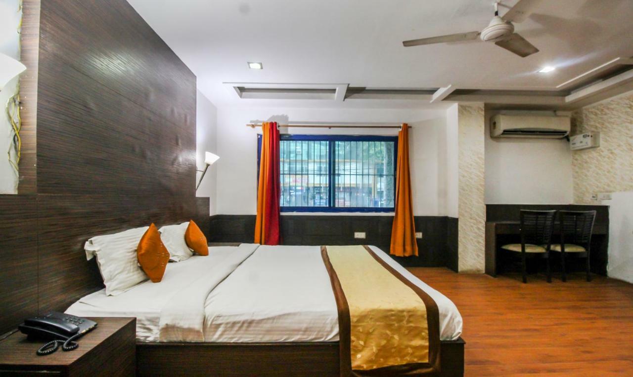 Hotel Monarch Inn Lucknow Bagian luar foto